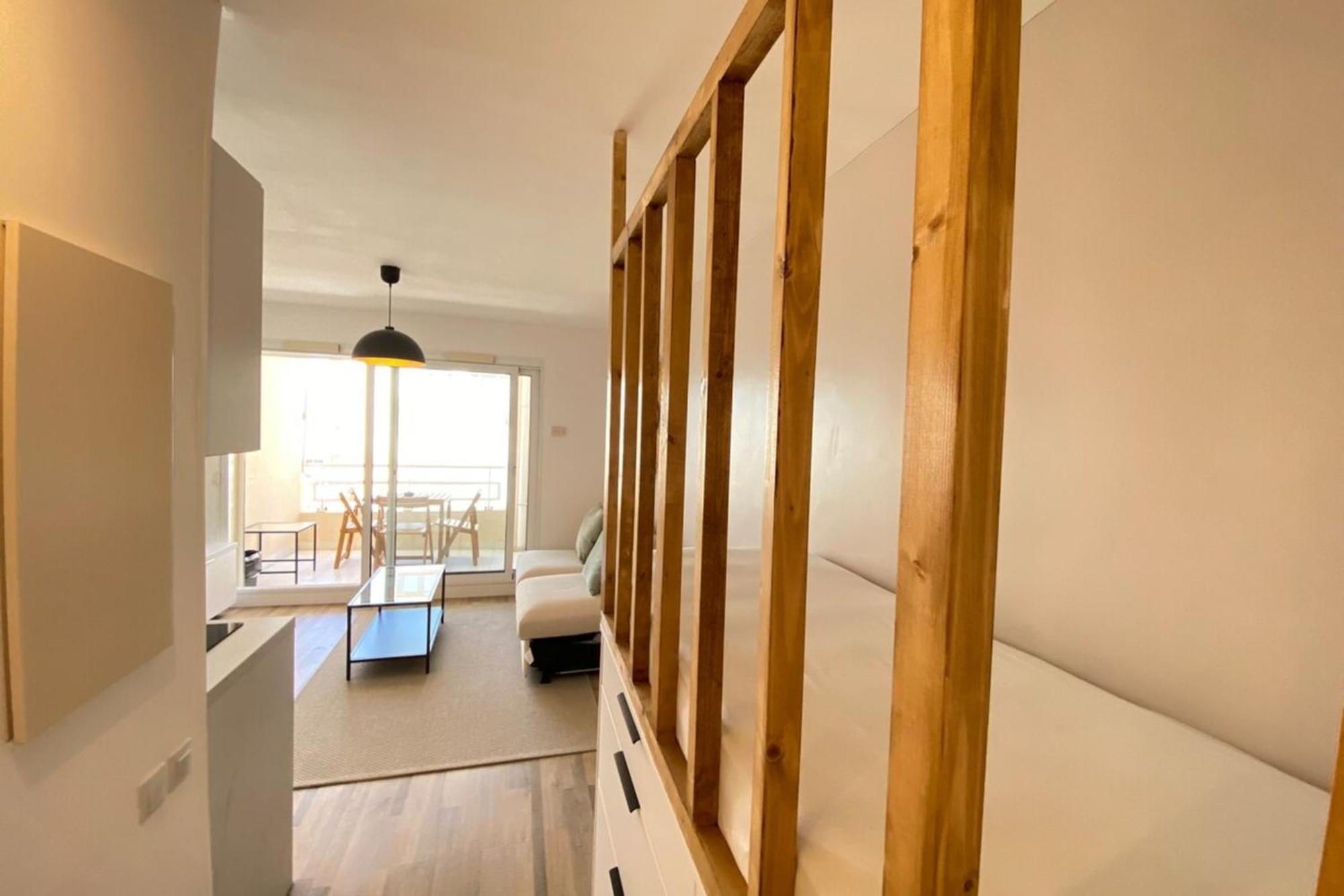 06Ai - Beautiful Renovated Studio - Sea And Pool View Vallauris Exteriör bild